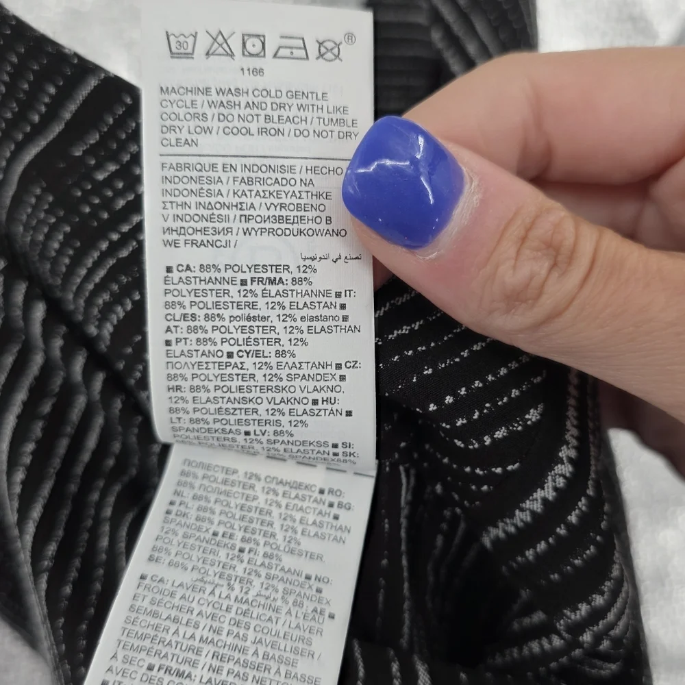 Athleta Arrival Maxi Dress Amara Stripe Black White Large Tall - Picture 4 of 6